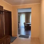 Argisht - 2 Bedroom Διαμέρισμα Βάρνα