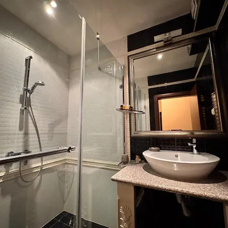 Argisht - 2 Bedroom 瓦爾納